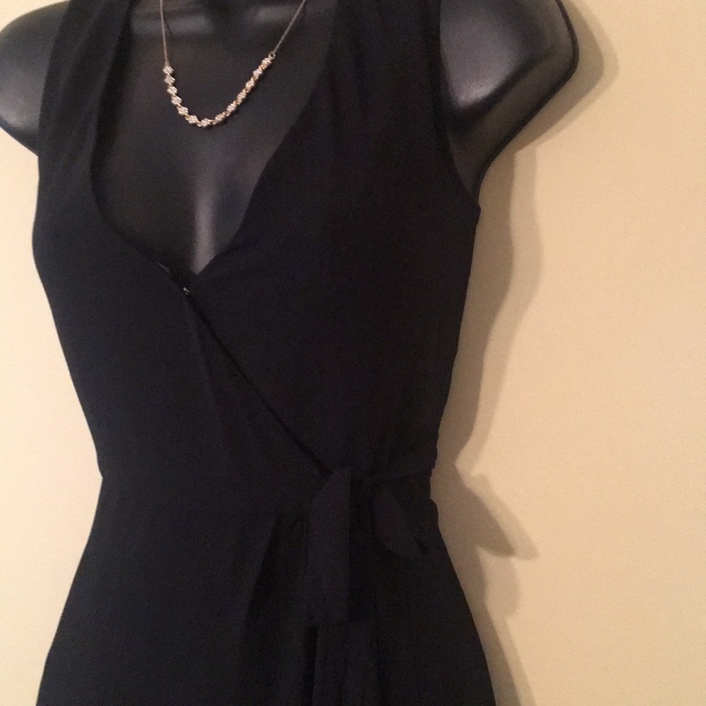 Francesca’s Black Wrap NWT Dress - Picture 4 of 6